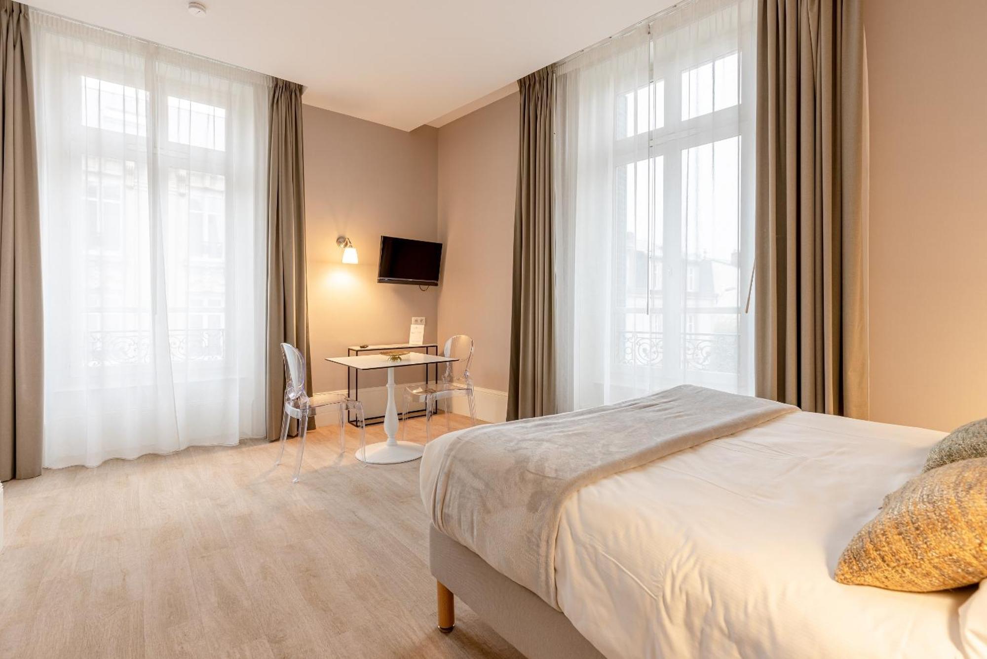 La Maison Blanche - Apparthotels De Charme Chic & Cosy A 350M Du Coeur De Ville De Limoges - Acces Autonome 部屋 写真